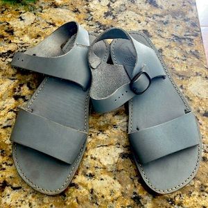 Duckfeet sandal size 38 color light blue used 2 times only